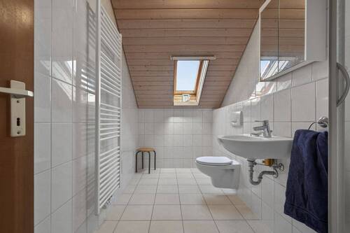Badezimmer DG - 
