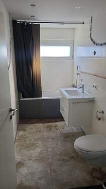 Fehlende Badfliesen - 