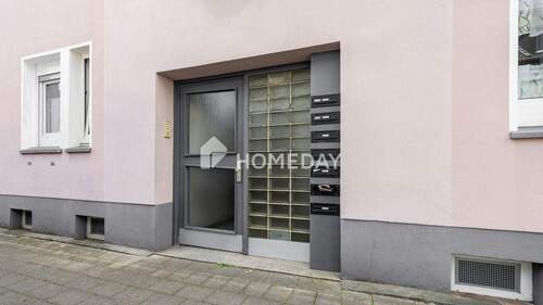 Außenansicht 3 - 6 Zimmer Etagenwohnung zum Kaufen in Oberhausen