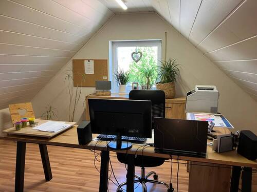 Studio im Dachgeschoss - 