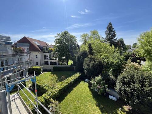 Ausblick vom Balkon - 