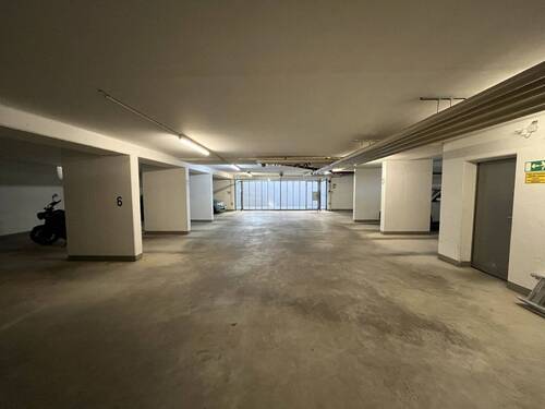 Tiefgarage - 