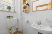 EG Gäste WC - 4 Zimmer Reihenendhaus in Potsdam