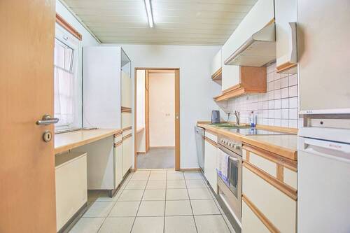 Küche EG - 4 Zimmer Mehrfamilienhaus, Wohnhaus in Schelklingen