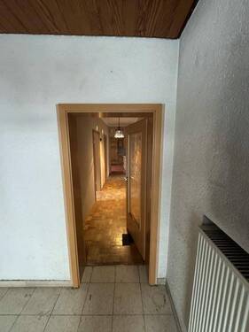 2 Eingang + EG-Wohnung (3) - 