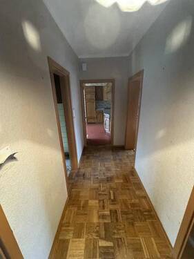 2 Eingang + EG-Wohnung (8) - 