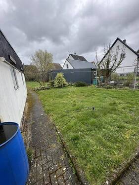 1 Außen rund ums Haus (6) - 8 Zimmer Mehrfamilienhaus, Wohnhaus zum Kaufen in Pirmasens