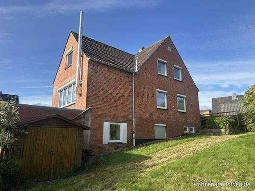 Blick vom Garten - 1 Zimmer Mehrfamilienhaus, Wohnhaus zum Kaufen in Molfsee