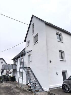 3-Parteien Haus - 3 Zimmer Etagenwohnung in Reutlingen