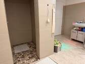 Waschkeller mit Dusche - 