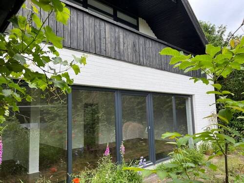 Bild 1 - Großartiges Ein-Familie-Haus mit Einliegerwohnung in Schloß Ricklingen zu vermieten