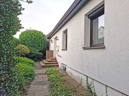 Eingang - Bungalow mit 105,00 m&sup2; in Verden (Aller) zum Kaufen