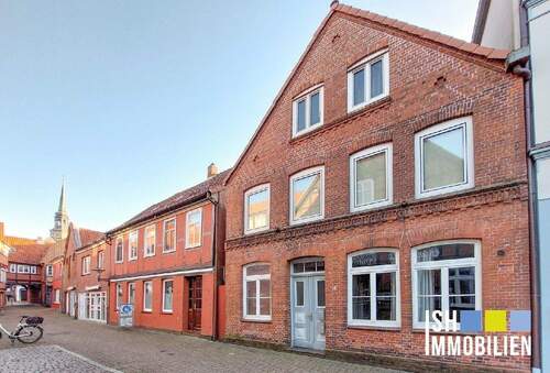 Außenansicht - Schönes Mehrfamilienhaus inmitten der Innenstadt von Stade