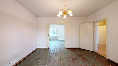 Wohnzimmer, Blick zum Esszimmer - 