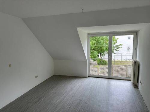 Schlafzimmer - 2 Zimmer Etagenwohnung zur Miete in Wolfsburg