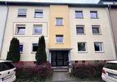 Hausansicht - Moderne 3,5-Zimmer-Wohnung in Duisburg
