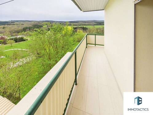 Balkon OG (KI-Retusche-Reinigung)) - 