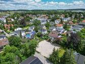 Grundstück in bester Lage - GILCHING: BAUGRUNDSTÜCK MIT BAUGENEHMIGUNG IN BESTER LAGE!