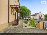 19_Vorbereich_Ueberdachter_Eingang - 