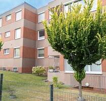 Verwandlungskünstler gesucht: Renovierungsprojekt mit Balkon und Garage - Stade