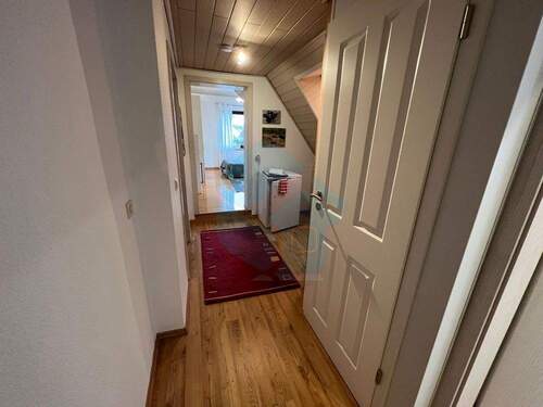 Wohnungseingangsbereich - Etagenwohnung mit 80,00 m&sup2; in Bad Nauheim zur Miete