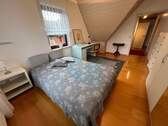 Schlafzimmer 2 - 