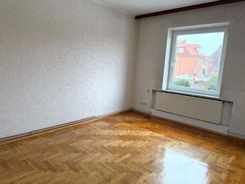 Schlafzimmer - 4 Zimmer Etagenwohnung in Güstrow