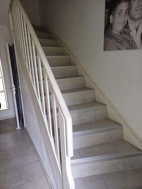 Treppe - 5 Zimmer Reihenmittelhaus zum Kaufen in Hamburg