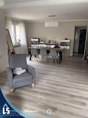 Wohnzimmer / Esszimmer - 