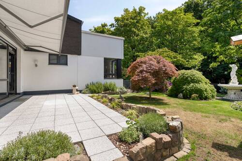 Sonnenterrasse mit Markise - 