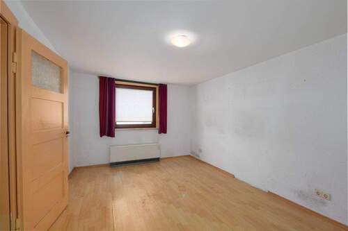 Zimmer EG - 6 Zimmer Einfamilienhaus in Neuhausen