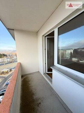 Balkon - 4 Zimmer Etagenwohnung zum Kaufen in Annaberg-Buchholz