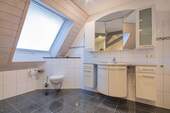 Badezimmer DG - 