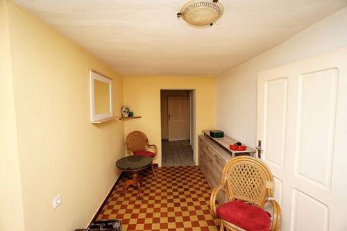 EG Flur vorne (1).jpg - 