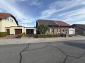 Straßenansicht - 6 Zimmer Doppelhaushälfte zum Kaufen in Sondershausen