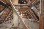 Unausgebauter Dachstuhl - 