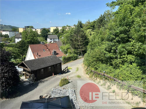 Weg zum Eingang - 