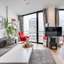 Modernes Wohnen im FRIENDS Tower 1,5-Zimmer-Apart - AIGNER - Modernes Wohnen im FRIENDS Tower: 1,5-Zimmer-Apartment mit einzigartigem Ausblick