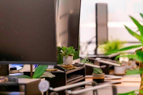 Schreibtischplätze - 