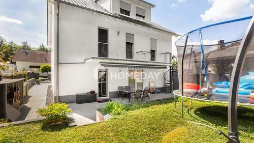 Garten 2 - 9 Zimmer Einfamilienhaus zum Kaufen in Kämpfelbach