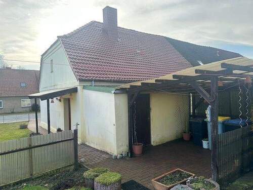 Hausansicht hinten - 