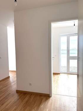 Blick vom Flurbereich - 3 Zimmer Terrassenwohnung in Berlin