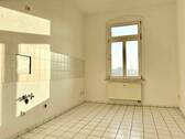 Küche mit Fenster - Etagenwohnung mit 85,00 m&sup2; in Chemnitz zum Kaufen