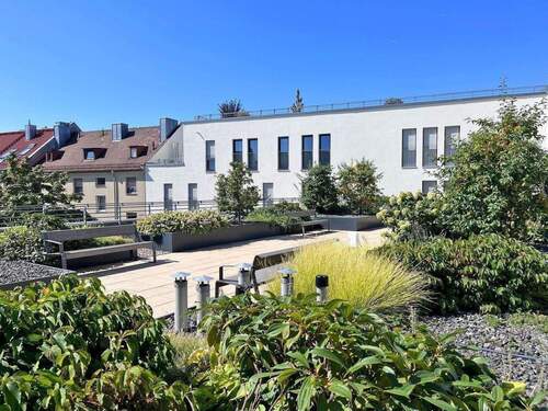 Dachgarten_Platz zum Entspannen! - Etagenwohnung mit 151,00 m&sup2; in Nürnberg zur Miete