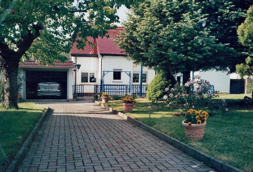 Hausansicht - 4 Zimmer Einfamilienhaus in Großpösna / Güldengossa