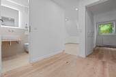 Flur - 3 Zimmer Etagenwohnung zur Miete in Bremen