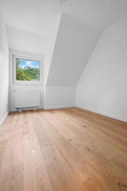 Zimmer 3 - 