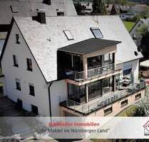 Anders als andere! Tolle 3-Zimmer-DG-Wohnung mit Wintergarten & Balkon in Neunkirchen-OT - Neunkirchen am Sand Rollhofen