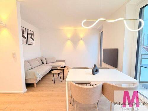  Wohnbereich - Exklusive, möblierte 4-Zimmer Designwohnung mit Flair und Balkon zum Erstbezug