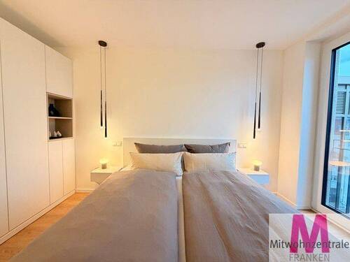  Schlafzimmer - Etagenwohnung mit 80,00 m&sup2; in Nürnberg zur Miete